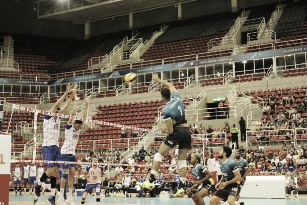 Sesc RJ levou virada do Minas e foi eliminado da Copa Brasil (Foto: Juliana Cristina/VAVEL Brasil)