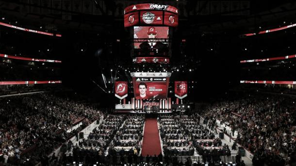 La elección de Nico Hischier, todo un espectáculo de masas. Foto: NHL