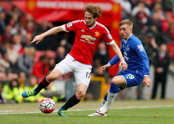 Blind e Deulofeu, protagonisti ad Old Trafford. Fonte: Squawka.com