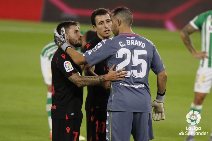 Bravo se enfrentó a sus compañeros de la Real Sociedad. Fuente: La Liga