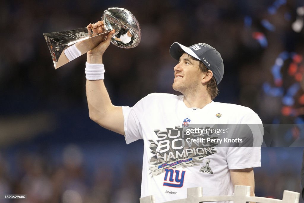 Eli Manning #10 of the New York Giants holds the Vince Lombardi Trophy during <strong><a  data-cke-saved-href='https://www.vavel.com/en-us/nfl/2024/02/05/1171277-kansascity-chiefs-what-to-expect-from-the-afc-champions.html' href='https://www.vavel.com/en-us/nfl/2024/02/05/1171277-kansascity-chiefs-what-to-expect-from-the-afc-champions.html'>Super Bowl</a></strong> XLVI against the New England Patriots at Lucas Oil Stadium on Sunday, February 5, 2012 in Indianapolis, IN. (AP Photo/Perry Knotts)
