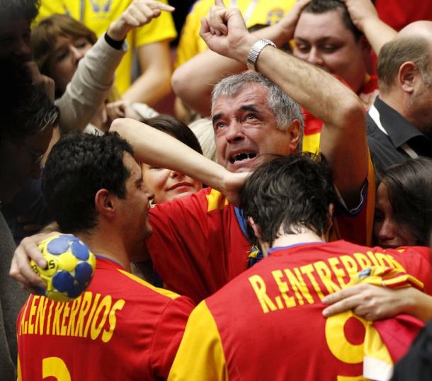 La familia Entrerríos celebró un bronce mundial en 2011 en un momento muy emotivo. Foto: Cordon Press.