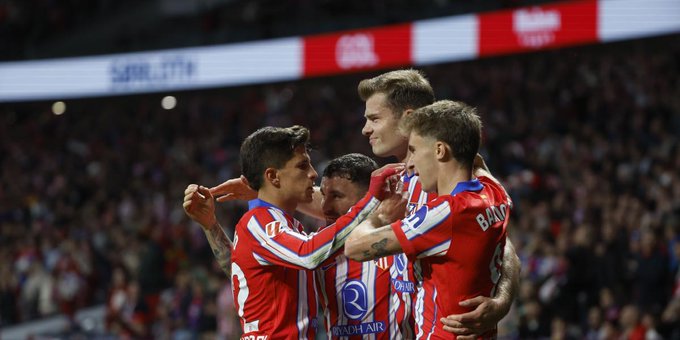 Los rojiblancos celebrando una goleada que certifica la Champions el próximo curso. /Fuente: @LaLiga