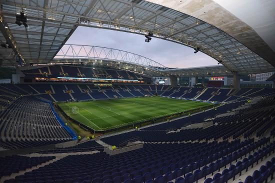 O Estádio do Dragão vai encher esta noite | Foto: Trip Advisor