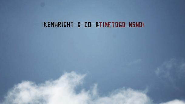 Everton supporters flew a plane with a banner calling for Bill Kenwright to leave earlier this season. | Image: Sky Sports