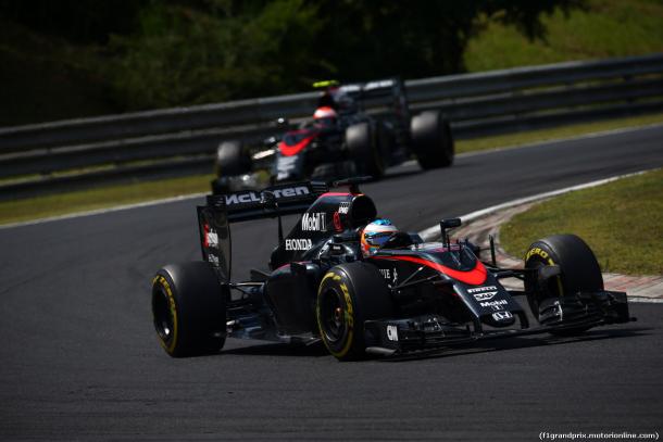Fernando Alonso y Jenson Button | Fuente: f1grandprix.motorionline.com