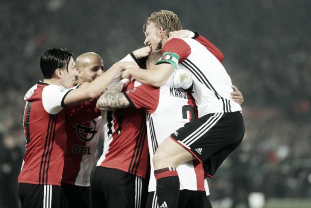 Feyenoord celebrando una vicoria   Foto: Feyenoord.nl