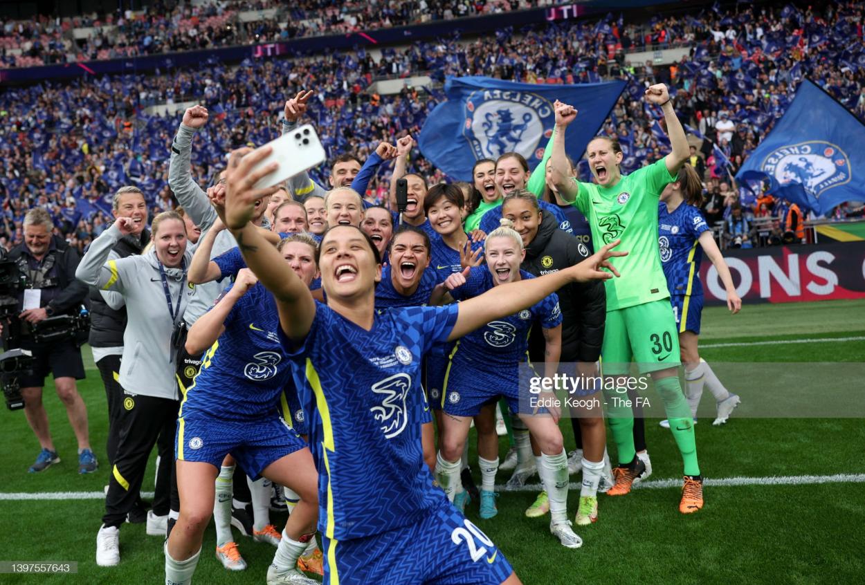 Sam Kerr of Chelsea takes a selfie as she celebrates with teammates following the Vitality Women's FA Cup Final match between Chelsea Women and Manchester City Wome at Wembley Stadium on May 15, 2022 in London, England. (Photo by Eddie Keogh - The FA/The FA via Getty Images)