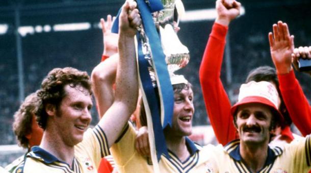 Jugadores del Southampton celebran la FA Cup del 1976 | Foto: Getty Images
