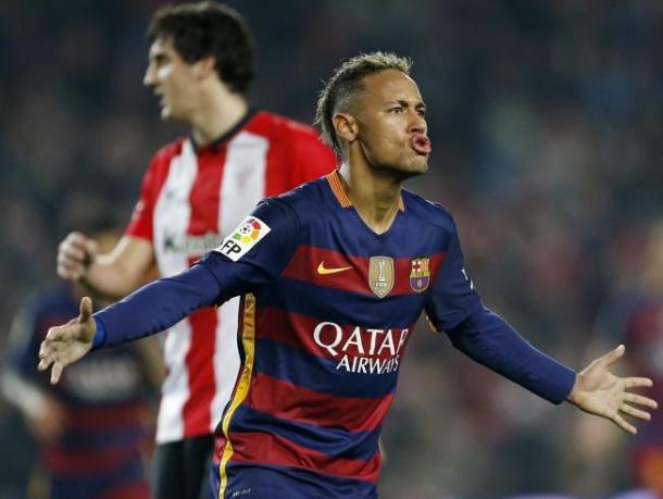  ​​Neymar celebrates the third goal for Barcelona. Photo: ALEJANDRO GARCIA - EFE
