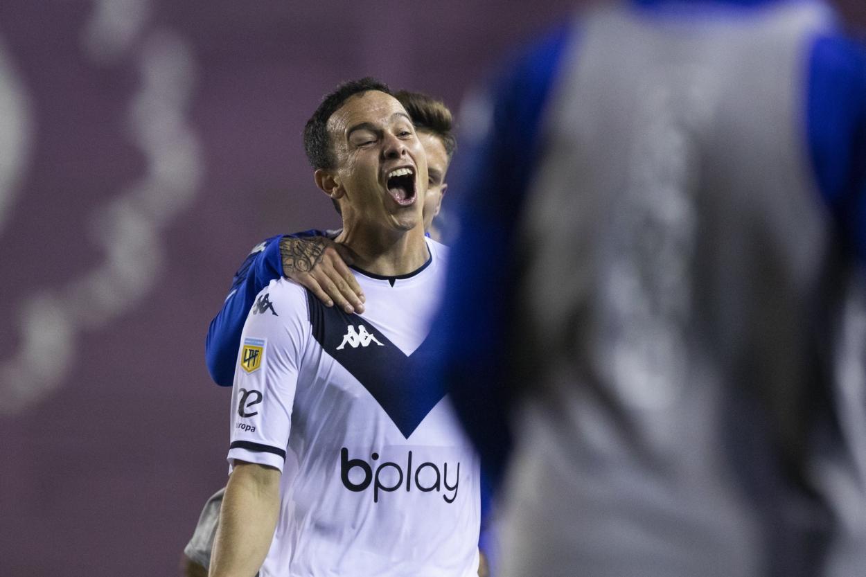 Leo Jara grita su primer gol con la camiseta de Vélez