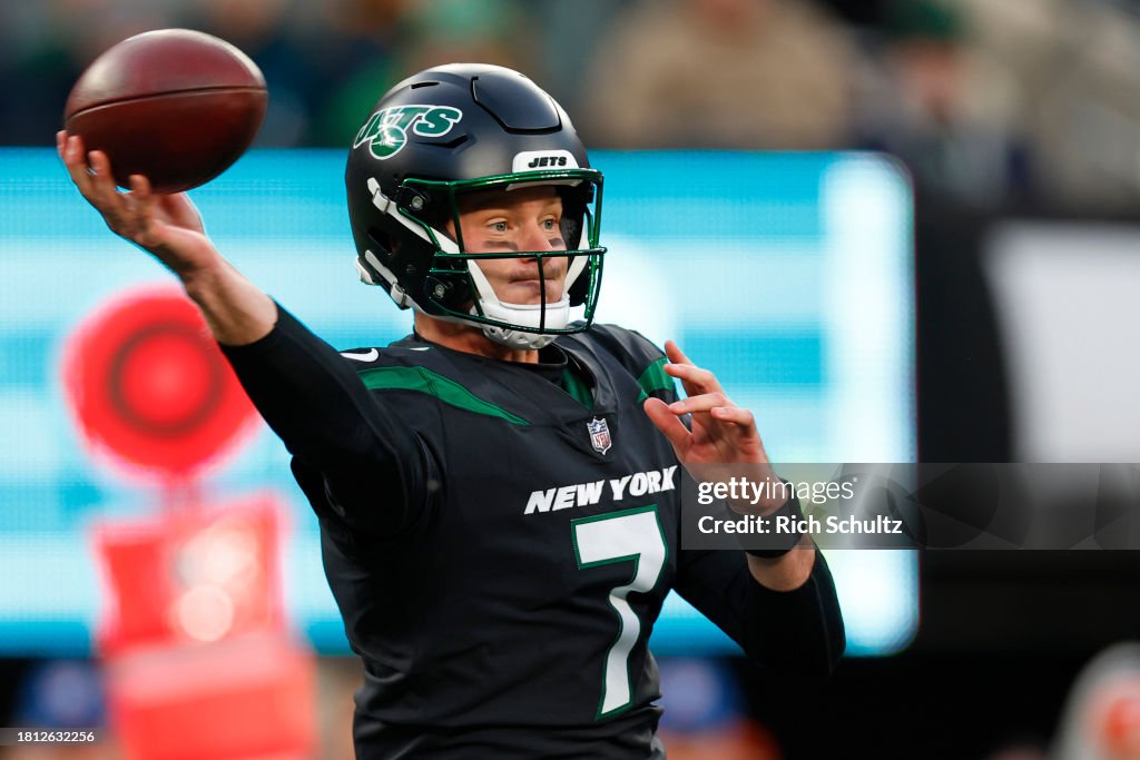 Quarterback Tim Boyle #7 of the New York Jets attempts a pass against the Miami Dolphins during a game at MetLife Stadium on November 24, 2023 in East Rutherford, New Jersey. (Photo by Rich Schultz/Getty Images)