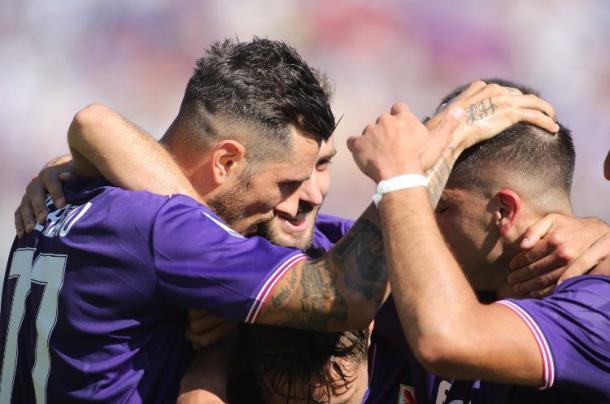 La Fiorentina celebrando su primer gol del partido | Foto: AFC Fiorentina