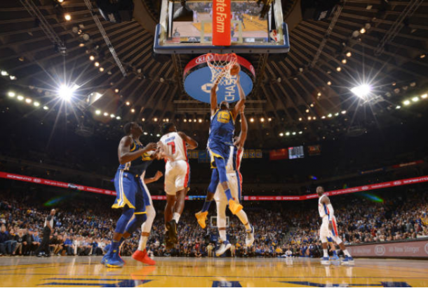 Kevin Durant #35 of the Golden State Warriors dunks against the Detroit Pistons on October 29, 2017 at ORACLE Arena in Oakland, California/ Photo by Noah Graham/NBAE via Getty Images