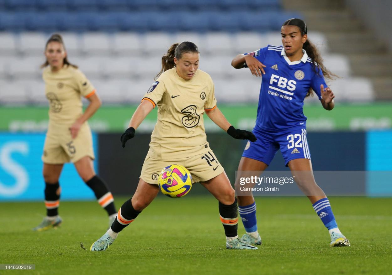 <strong><a href='https://www.vavel.com/en/football/2021/11/09/womens-football/1092267-the-warm-down-chelsea-women-on-fire-as-they-hit-seven-past-servette-fccf.html'>Fran Kirby</a></strong> against Leicester at The King Power Stadium in December 2022. (Photo by Cameron Smith/Getty Images)