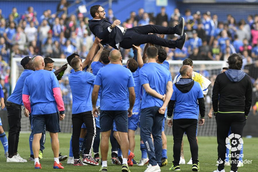 El Getafe celebra la gran temporada realizada el curso anterior. Fuente: La Liga