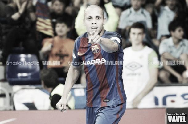 ​ Ferrao celebra un gol en un partido la pasada campaña | Foto: Ernesto Aradilla (Vavel)