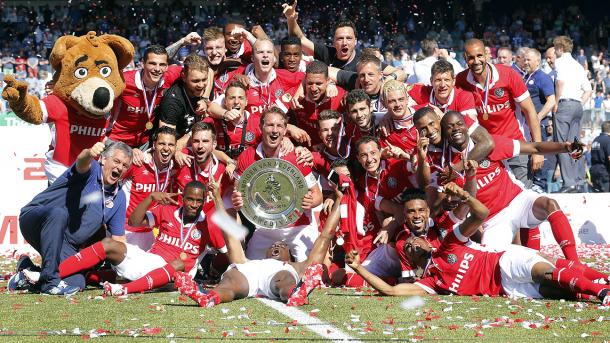 El PSV celebrando su último campeonato de Eredivisie | Foto: PSV