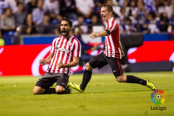 Raúl García celebra su gol al Dépor. | Foto: LFP.