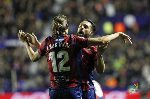 Ivi y Ünal celebrando el gol del empate. | Foto: web Athletic club