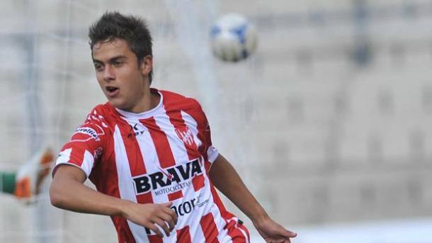 Dybala con la maglia dell'Istituto | Foto via Gazzetta.it