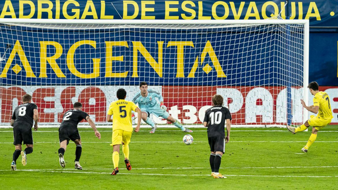 Gerard marca el penalti que ponía el 1-1. Fuente: Villarreal