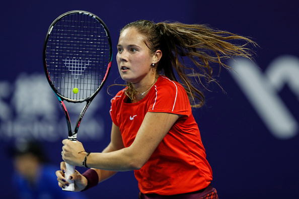 Daria Kasatkina eased to the first set within a blink of an eye | Photo: Fred Lee / Getty Images