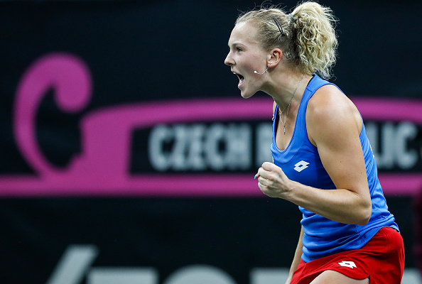 Katerina Siniakova's fighting spirit was evident on the court today | Photo: Srdjan Stevanovic / Getty