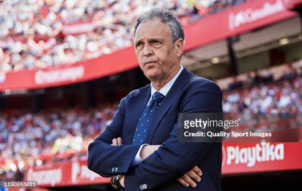 Joaquín Caparrós dirigiendo un encuentro con el Sevill FC | Foto: Getty Images
