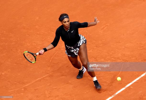 Williams in action on Court Philippe Chatrier (Getty Images/Adam Pretty)