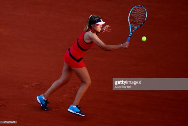 Kenin employed drop shots and angles as part of her winning strategy/Photo: Clive Brunskill/Getty Images