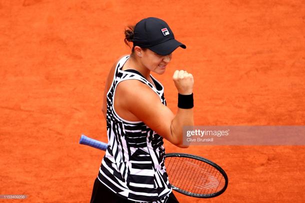 Ashleigh Barty celebrates her three-set win (Getty Images/Clive Brunskill)