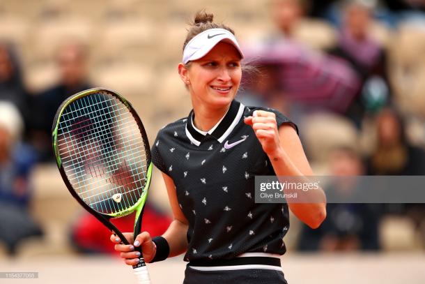 Vondrousova celebrates her semifinal win (Getty Images/Clive Brunskill)