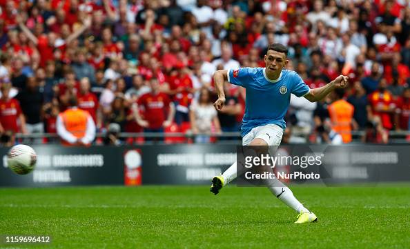 Phil Foden takes spot kick during The FA Community Shield between Liverpool and <strong><a  data-cke-saved-href='https://www.vavel.com/en-us/soccer/2024/02/04/1171248-dominant-arsenal-performance-puts-the-london-side-back-into-a-title-charge.html' href='https://www.vavel.com/en-us/soccer/2024/02/04/1171248-dominant-arsenal-performance-puts-the-london-side-back-into-a-title-charge.html'>Manchester City</a></strong> at Wembley Stadium in 2019. Photo: NurPhoto, gettyimages