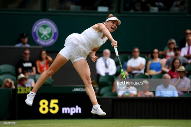 Halep in action on Centre Court today (Getty Images/Shaun Botterill)