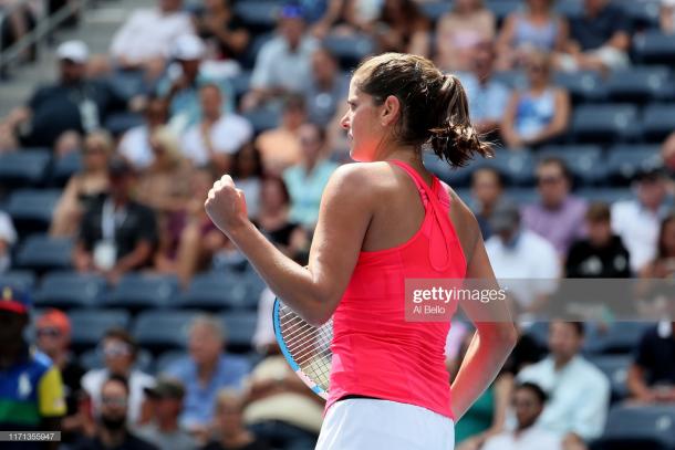 Julia Goerges was clinical today | Photo: Al Bello/Getty Images