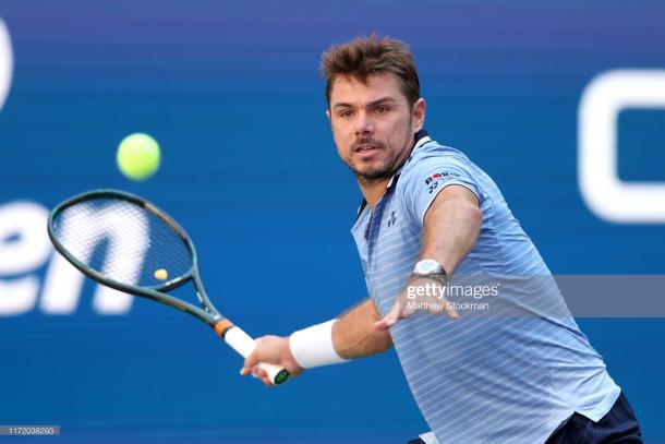 Wawrinka hits a forehand against Medvedev/Photo: Matthew Stockman/Getty Imagea via Zimbio