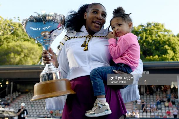 Serena Williams with her 73rd WTA title and Olympia, her daughter | Photo: Hannah Peters