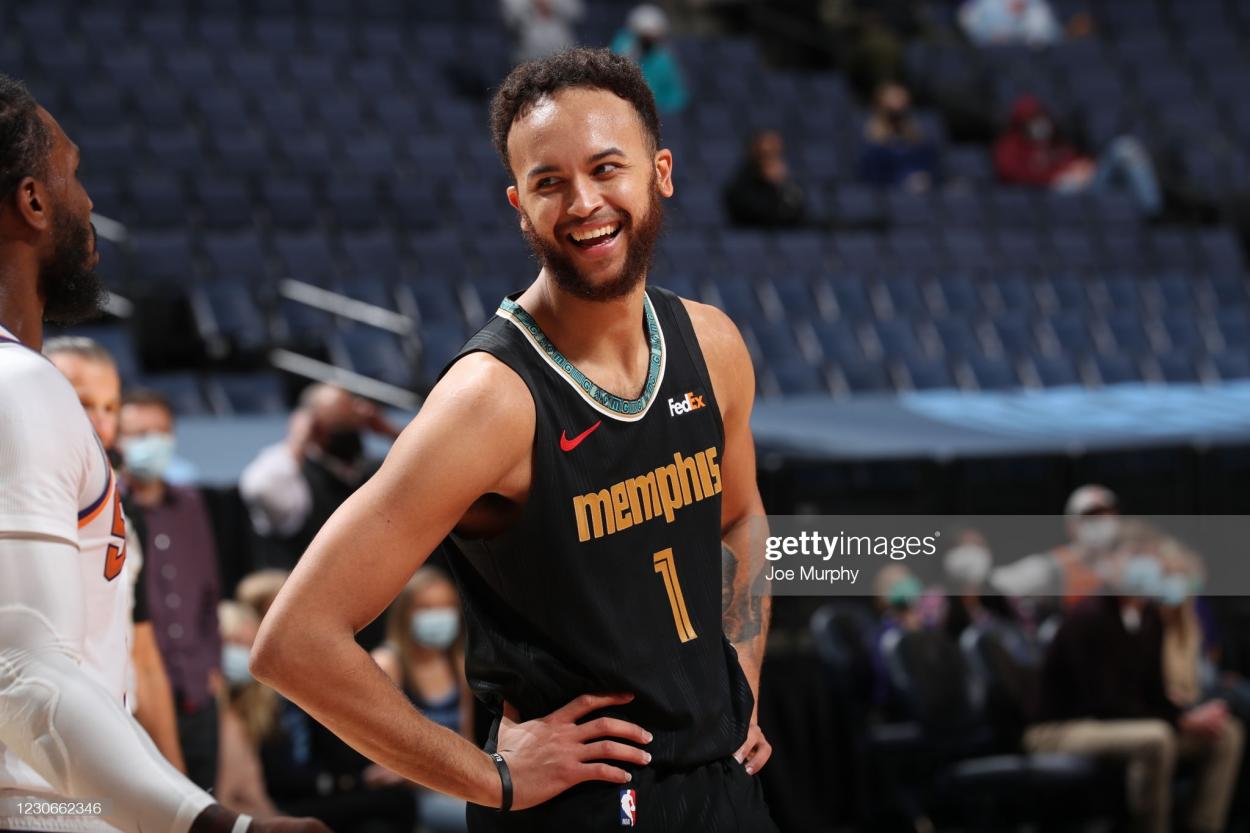 MEMPHIS, TN - JANUARY 18: Kyle Anderson #1 of the Memphis Grizzlies smiles during the game against the Phoenix Suns on January 18, 2021 at FedExForum in Memphis, Tennessee. NOTE TO USER: User expressly acknowledges and agrees that, by downloading and or using this photograph, User is consenting to the terms and conditions of the Getty Images License Agreement. Mandatory Copyright Notice: Copyright 2021 NBAE (Photo by Joe Murphy/NBAE via Getty Images)