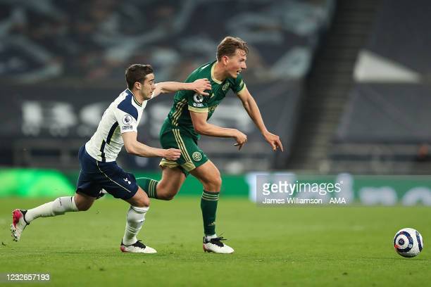<strong><a href='https://www.vavel.com/en/football/2022/05/15/championship/1111761-the-warmdown-nottingham-forest-win-the-play-off-semi-final-first-leg.html'>Sander Berge</a></strong> in action for <strong><a  data-cke-saved-href='https://www.vavel.com/en/football/2023/01/12/1134304-nottingham-forest-1-1-wolves-4-3-on-penalties-4-things-we-learnt.html' href='https://www.vavel.com/en/football/2023/01/12/1134304-nottingham-forest-1-1-wolves-4-3-on-penalties-4-things-we-learnt.html'>Sheffield United</a></strong> in 2021. (Photo by James Williamson - AMA/Getty Images)