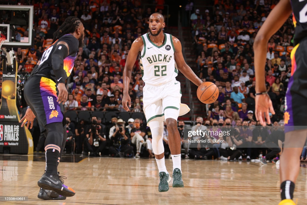 Middleton was high man for the Bucks in Game 1/Photo: Nathaniel S. Butler/NBAE via Getty Images