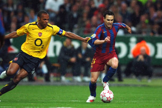 Henry e Iniesta en la final de la Champions (2006) / Fuente: Getty Images