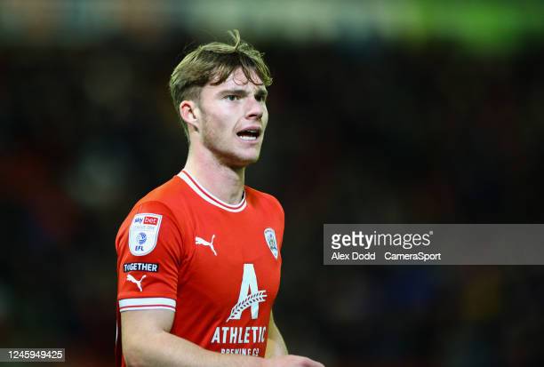 Connell has been magnificent for Barnsley this season. (Photo by <strong><a  data-cke-saved-href='https://www.vavel.com/en/football/2023/01/31/1136339-newcastle-2-1-southampton3-1-on-aggregate-toon-en-route-to-wembley-for-first-time-since-1955.html' href='https://www.vavel.com/en/football/2023/01/31/1136339-newcastle-2-1-southampton3-1-on-aggregate-toon-en-route-to-wembley-for-first-time-since-1955.html'>Alex Dodd</a></strong> - CameraSport via <strong><a  data-cke-saved-href='https://www.vavel.com/en/football/2023/02/09/1137203-kevin-maher-hails-southend-players-who-deserve-all-the-credit.html' href='https://www.vavel.com/en/football/2023/02/09/1137203-kevin-maher-hails-southend-players-who-deserve-all-the-credit.html'>Getty Images</a></strong>)