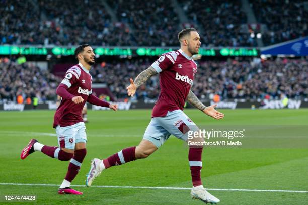 Ings (r.) celebrates scoring his first goal for <strong><a  data-cke-saved-href='https://www.vavel.com/en/football/2023/02/19/premier-league/1138258-tottenham-2-0-west-ham-emerson-and-son-strikes-move-spurs-into-top-four.html' href='https://www.vavel.com/en/football/2023/02/19/premier-league/1138258-tottenham-2-0-west-ham-emerson-and-son-strikes-move-spurs-into-top-four.html'>West Ham</a></strong>/Photo: Gaspaphotos/MB Media/Getty Images