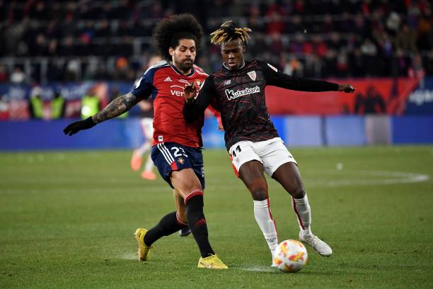 Nico Williams and Aridane fighting for the ball |  Source: Getty Images