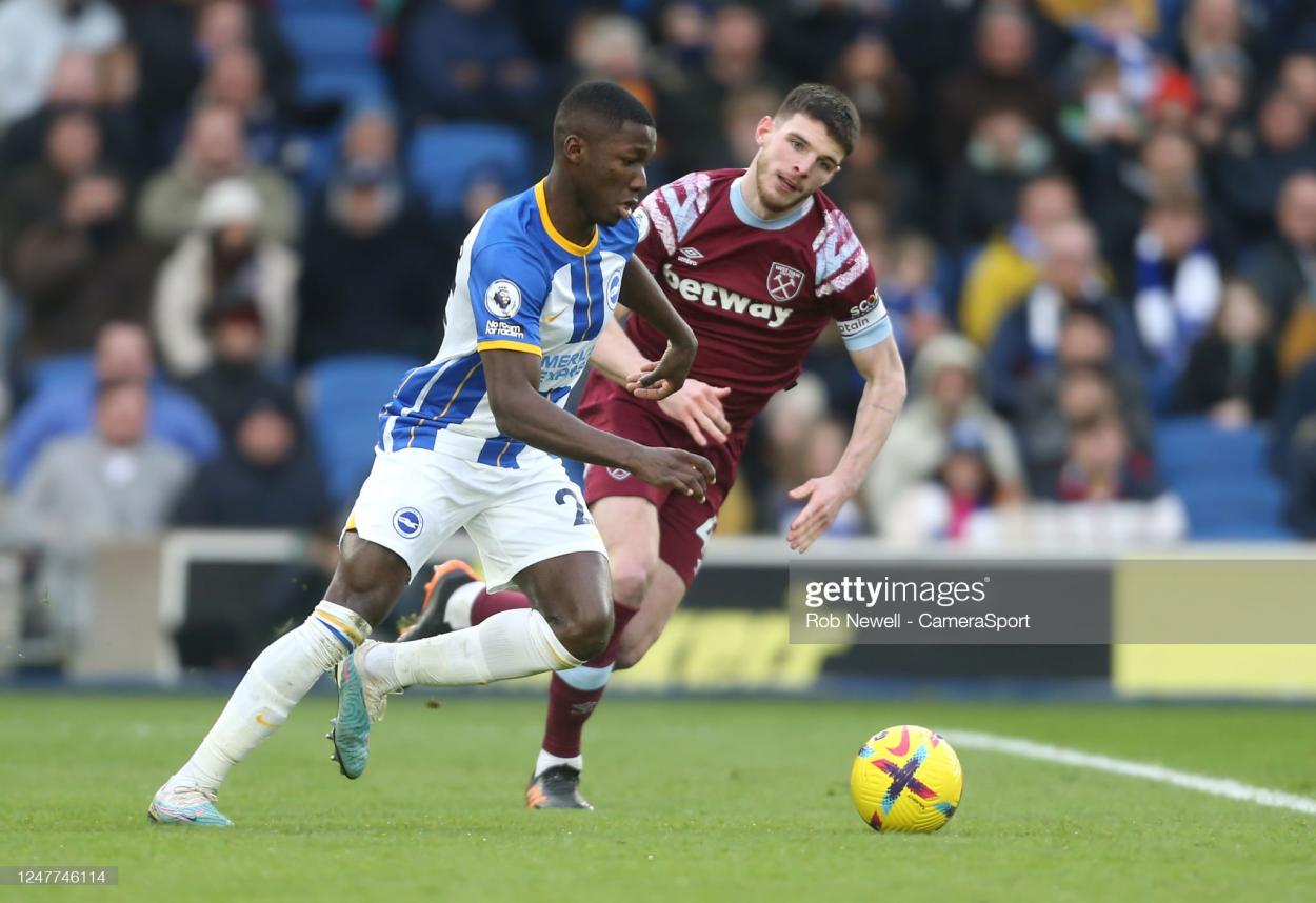 Brighton & Hove Albion's Moises Caicedo and West Ham United's Declan Rice during the Premier League match between Brighton & Hove Albion and West Ham United at American Express Community Stadium on March 4, 2023 in Brighton, United Kingdom. (Photo by Rob Newell - CameraSport via Getty Images)