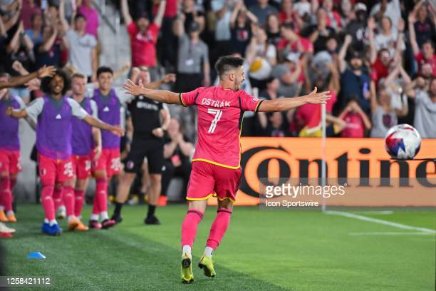 Tomas Ostrak celebrates after scoring St. Louis' second goal of the match/Photo: Rick Ulreich/Iconsportswire via Getty Images
