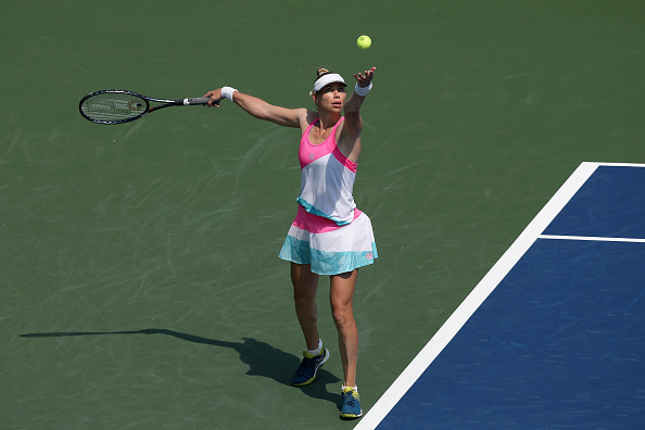 Zvonareva in action during her third round loss (Image: Matthew Stockman)