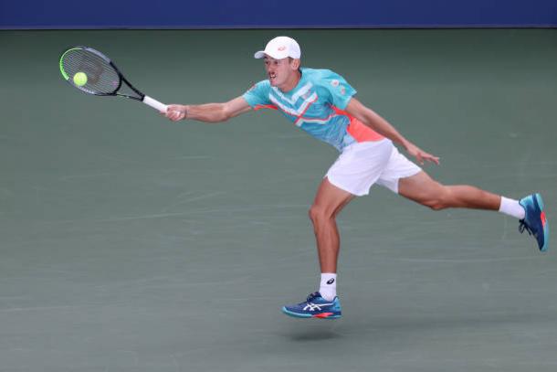 de Minaur's speed and his ability to extend points are crucial to his success/Photo: Al Bello/Getty Images