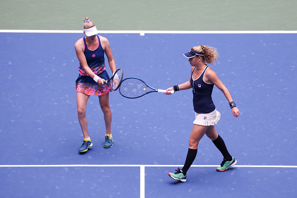 Zvonareva and Siegemund during the final (Image: Al Bello)